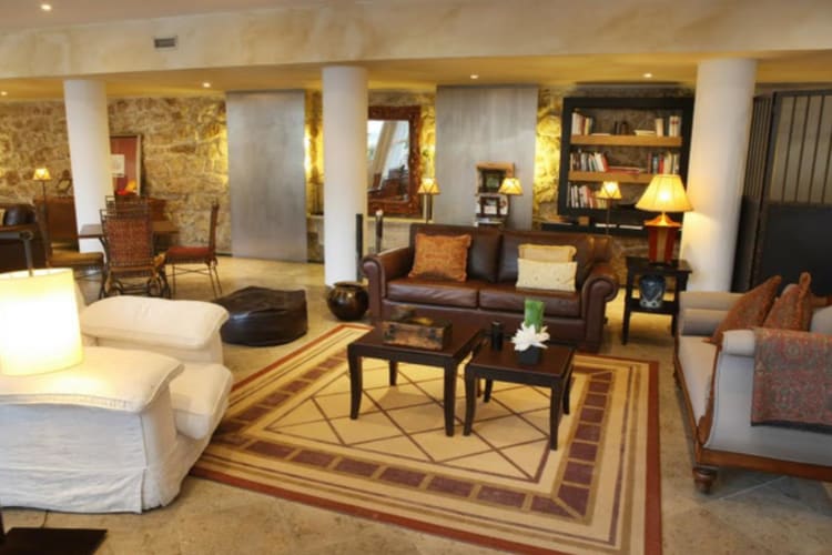 Living room 2